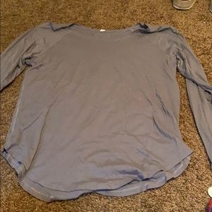 LULULEMON gray long sleeve shirt